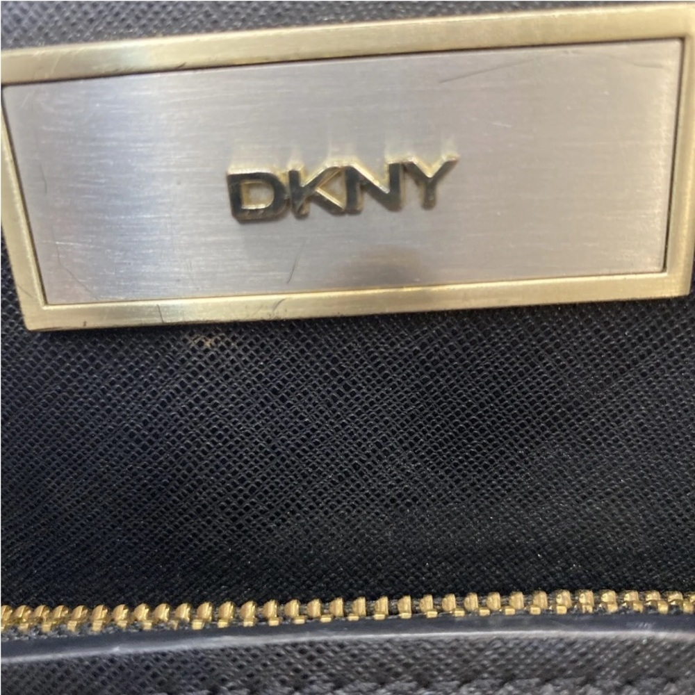 DKNY Black Textured Top Zip Tote Handbag - Picture 11 of 16